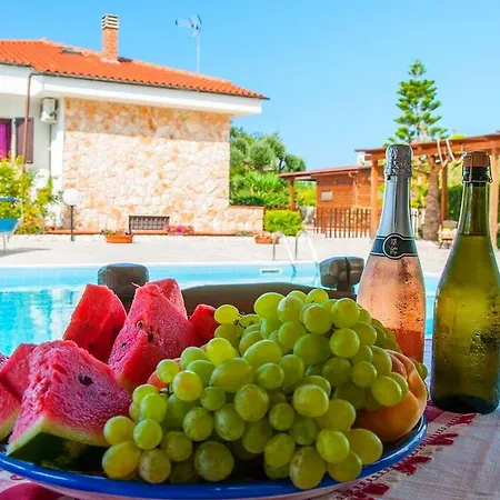 Lovecchio Vila Cozzana